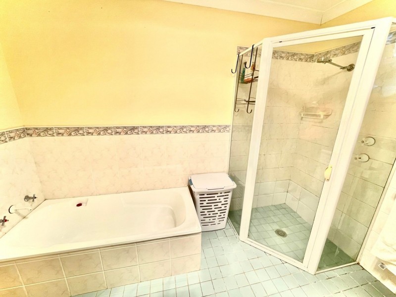 10 Beverly Close, Goulburn NSW 2580