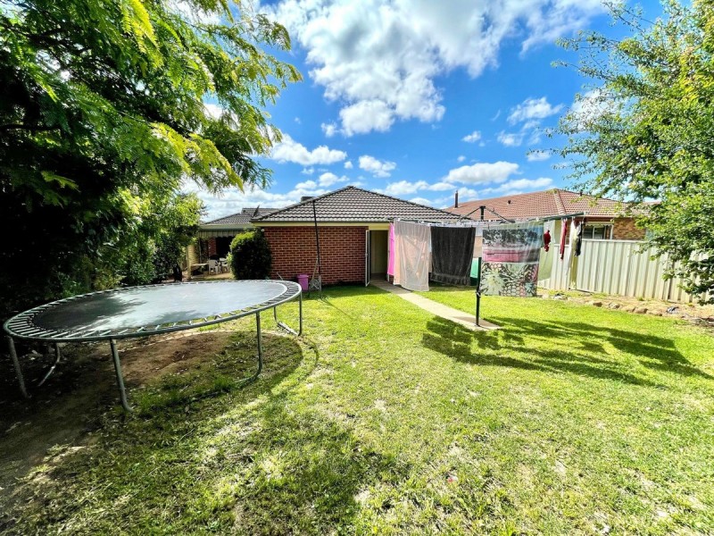 10 Beverly Close, Goulburn NSW 2580