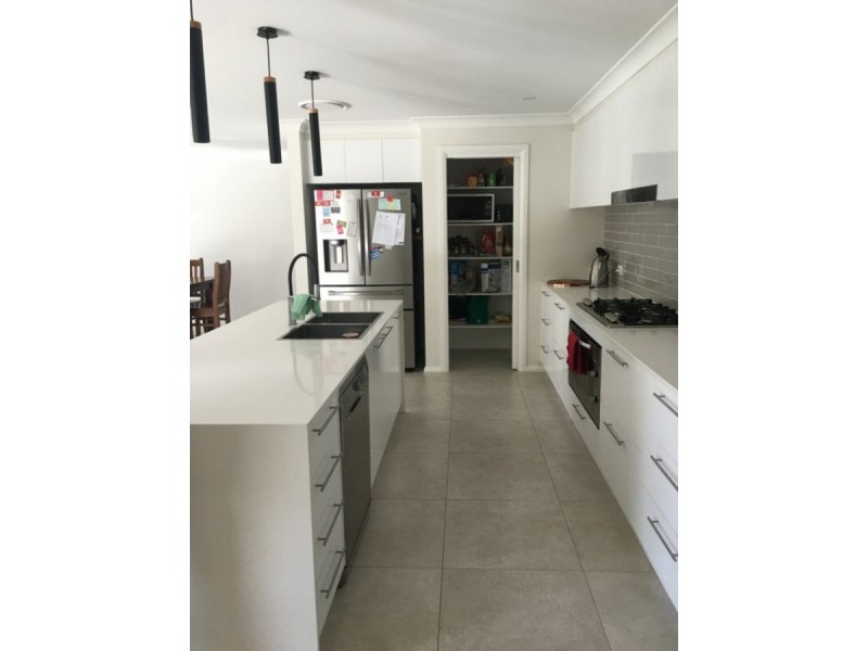 19 Swan Loop, Goulburn NSW 2580