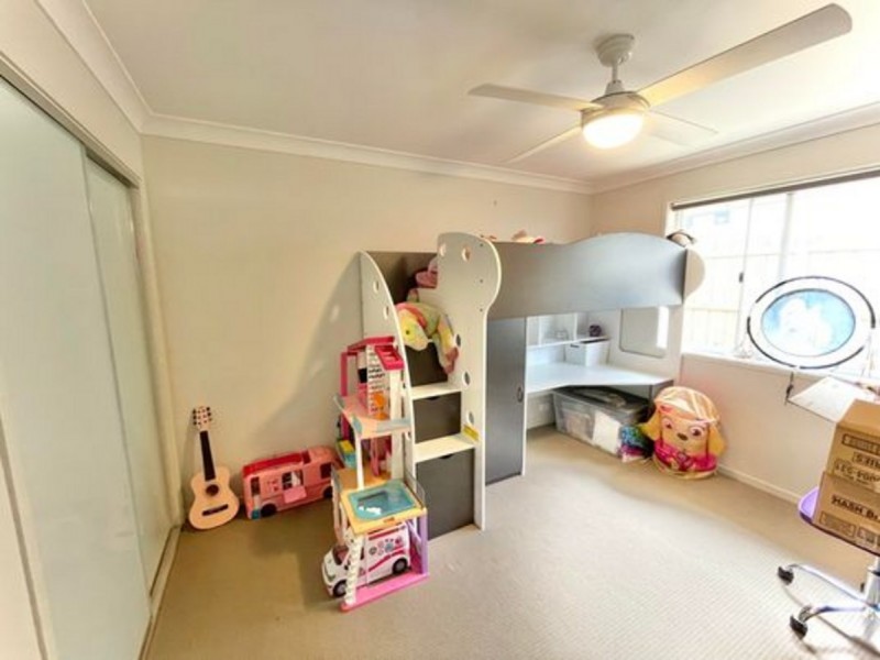 8 Lovet Street, Goulburn NSW 2580