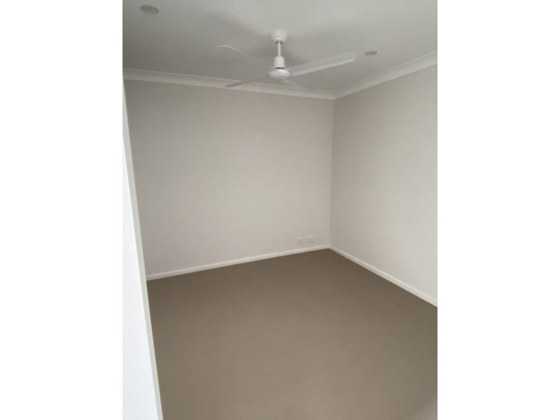 26a Aston Martin Drive, Goulburn NSW 2580
