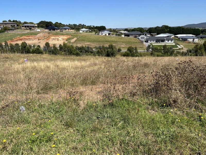 5 Snowgums Drive, Goulburn NSW 2580