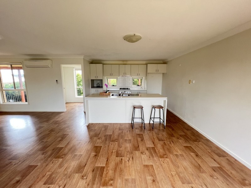 14 Stombuco Place, Goulburn NSW 2580