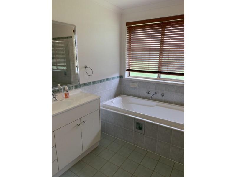 44 Maclura Drive, Marulan NSW 2579