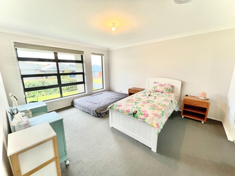 5 Swan Loop, Goulburn NSW 2580