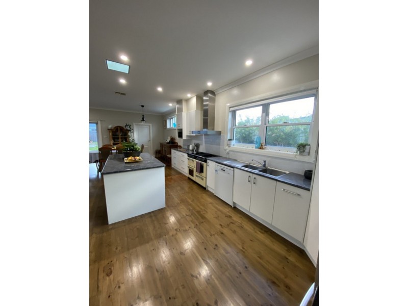 18 Opal Street, Goulburn NSW 2580