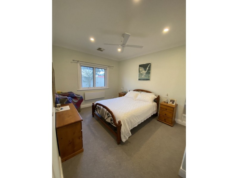 18 Opal Street, Goulburn NSW 2580