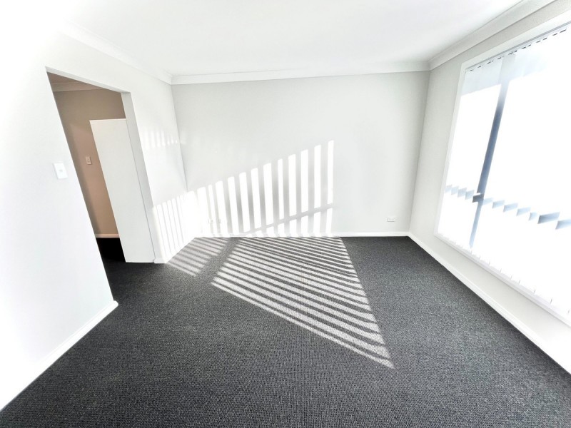 43 Matchless Avenue, Goulburn NSW 2580