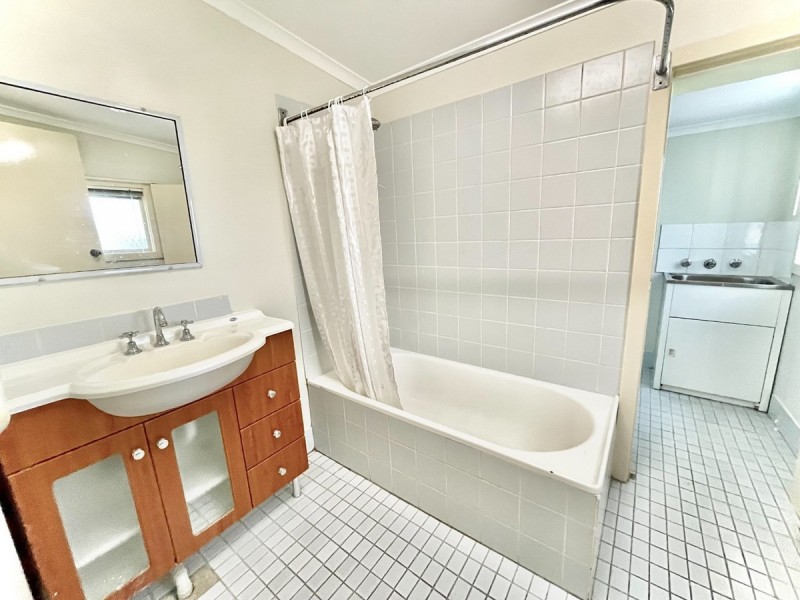 91 & 93 Faithful Street, Goulburn NSW 2580