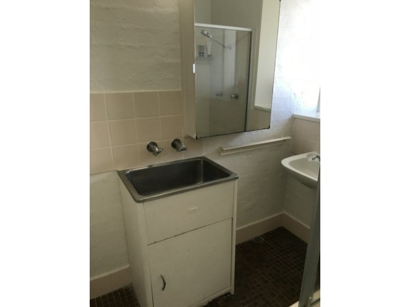 7/11 Queen Street, Goulburn NSW 2580