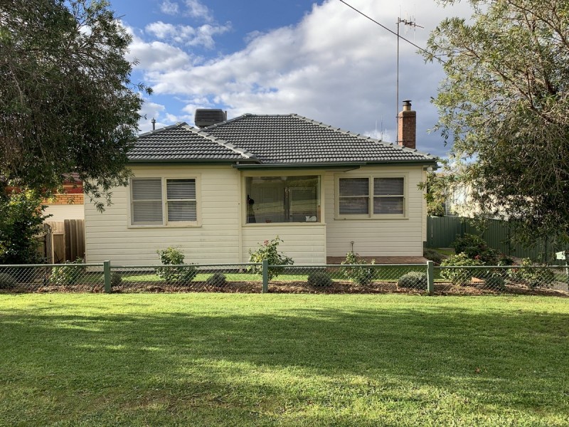 11 Elizabeth Street, Goulburn NSW 2580