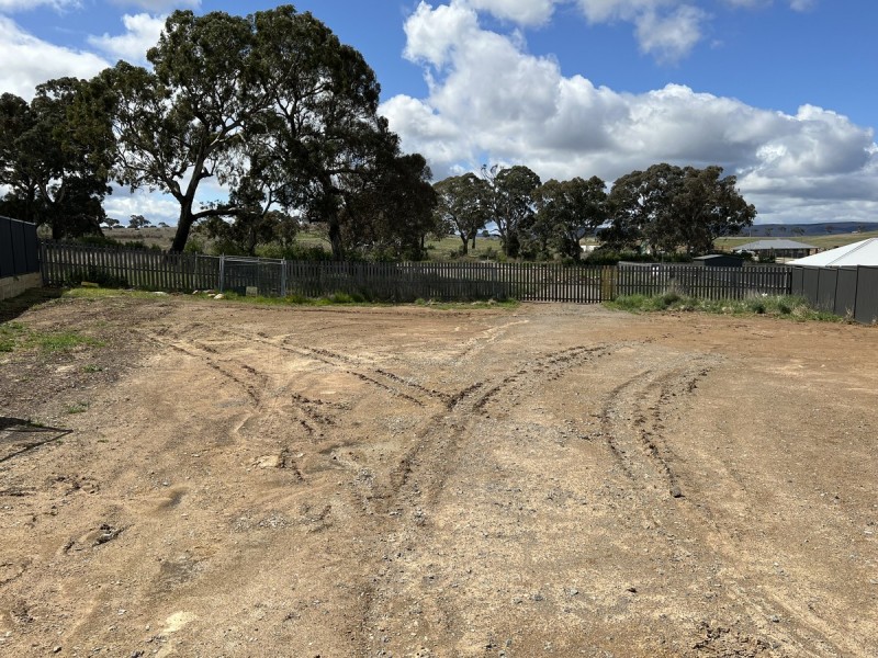 4 Aston Martin Drive, Goulburn NSW 2580