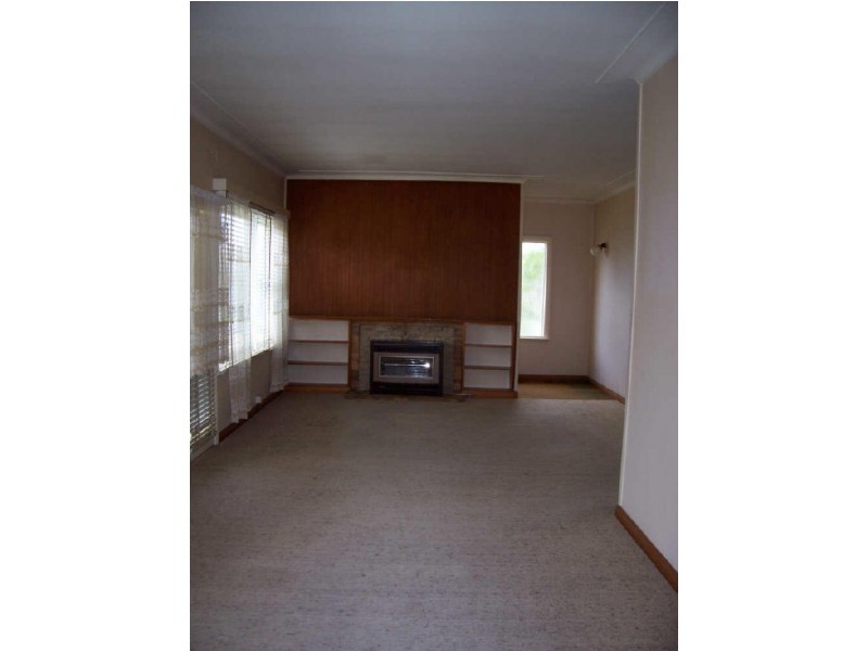 204 Cowper Street, Goulburn NSW 2580