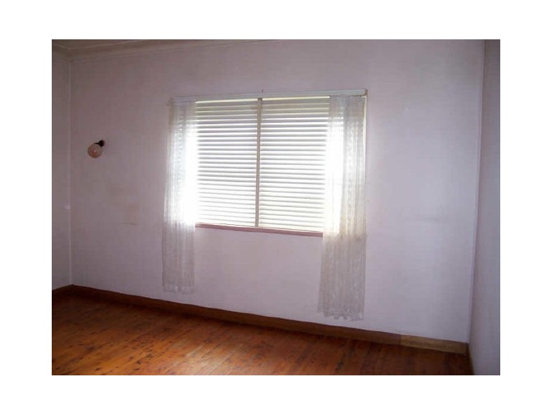 204 Cowper Street, Goulburn NSW 2580