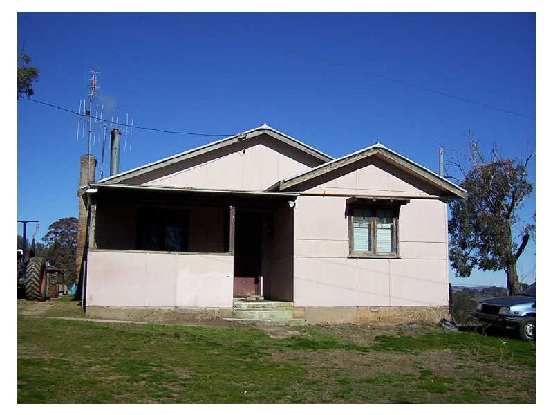 Hillview/ Laggan Road, Binda NSW 2583