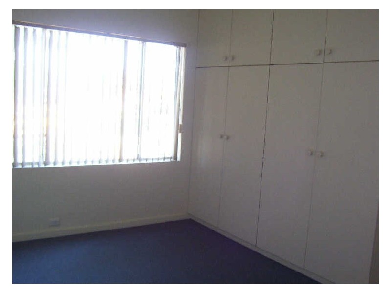 2/212 Cowper Street, Goulburn NSW 2580