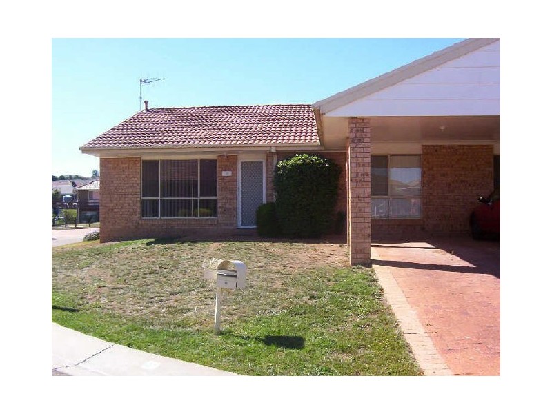 22 Parkside Place, Goulburn NSW 2580