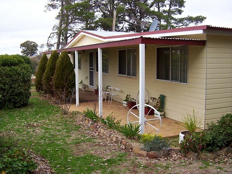 Castlewood Biala Road, Gunning NSW 2581