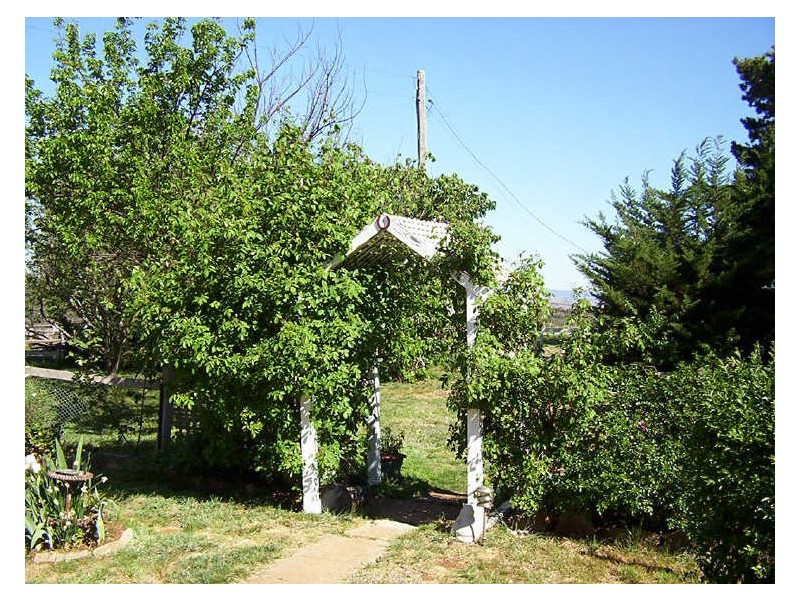 Castlewood Biala Road, Gunning NSW 2581