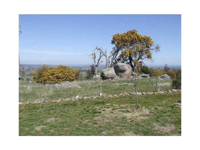 573 Bevendale Road, Crookwell NSW 2583