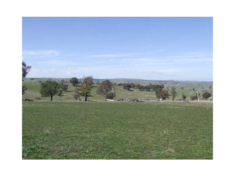 573 Bevendale Road, Crookwell NSW 2583