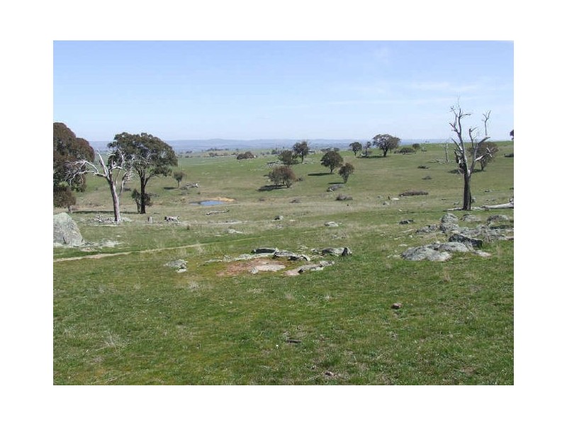 573 Bevendale Road, Crookwell NSW 2583