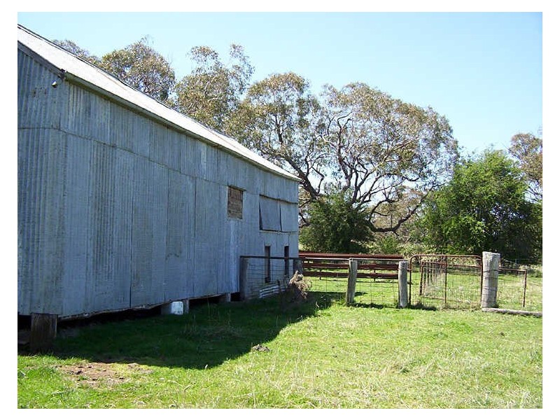 Sapphire Road, Crookwell NSW 2583