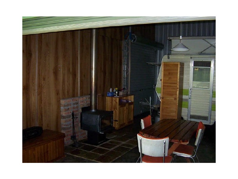 2403 Lumley Road, Lake Bathurst NSW 2580