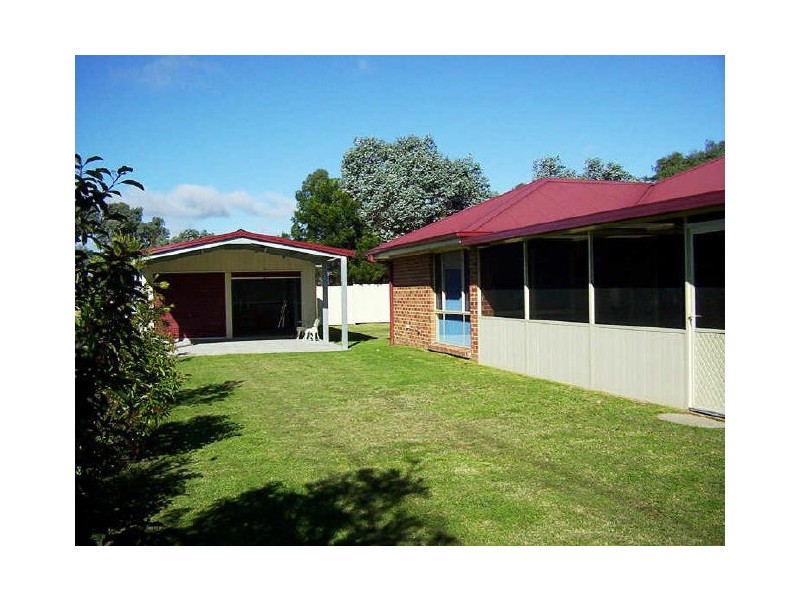 4 Collins Street, Marulan NSW 2579