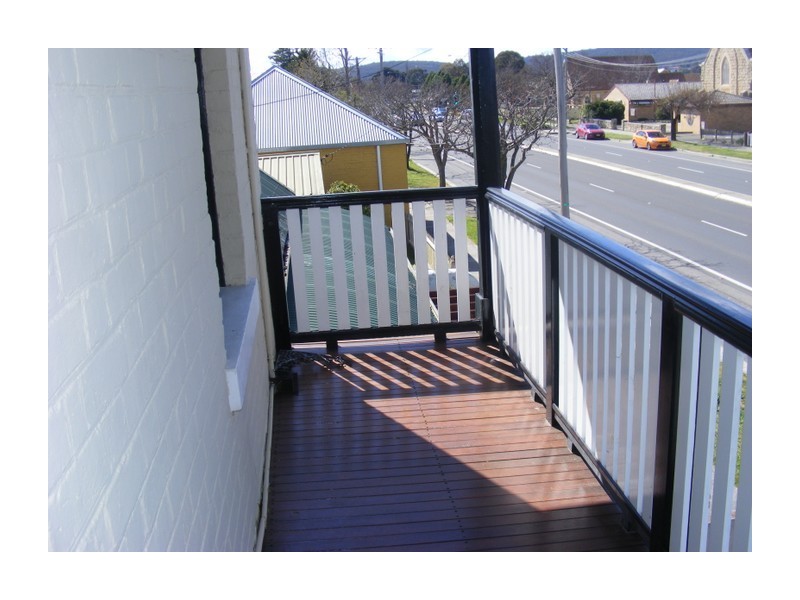 90 Lagoon Street, Goulburn NSW 2580