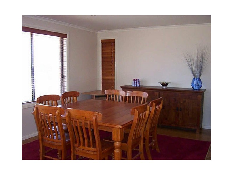 7 Mannifera Place, Goulburn NSW 2580