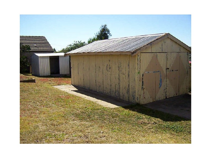 9 Princes Avenue, Goulburn NSW 2580