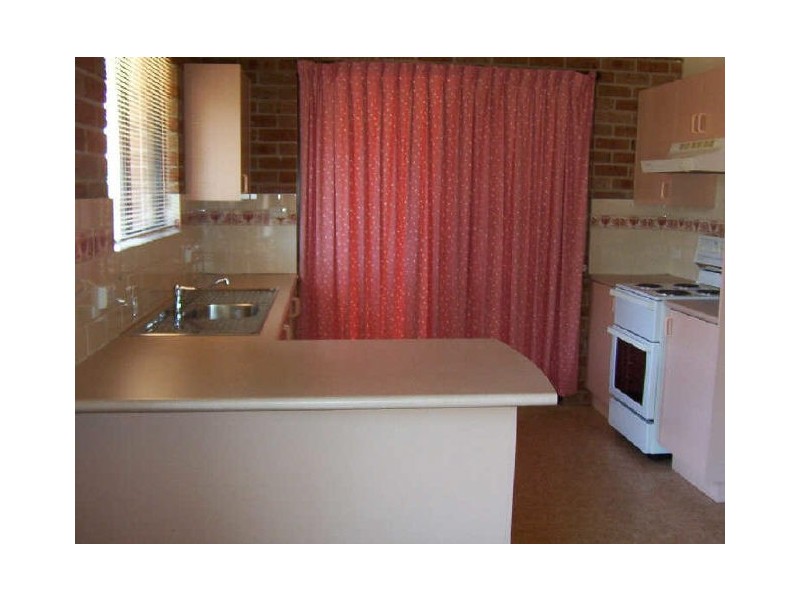 4/22 Arnheim Street, Goulburn NSW 2580