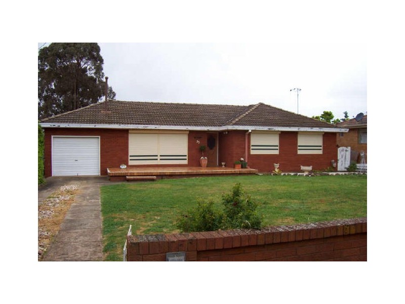 35 Rhoda Street, Goulburn NSW 2580