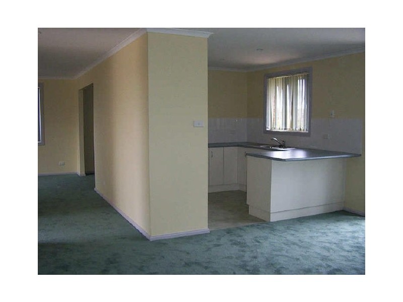 15 Ivy Lea Place, Goulburn NSW 2580