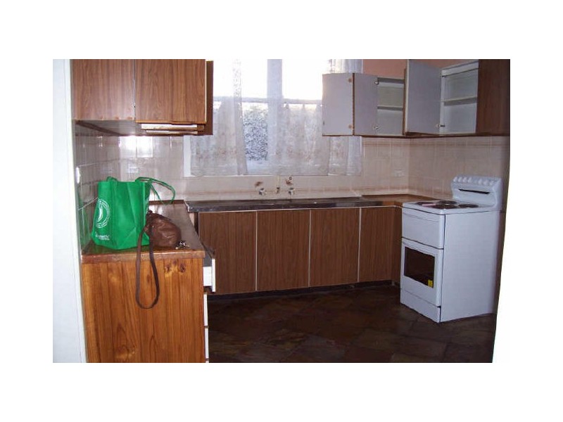 12 Usshers Lane, Goulburn NSW 2580