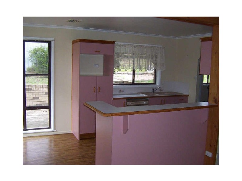 73 Eleanor Street, Goulburn NSW 2580