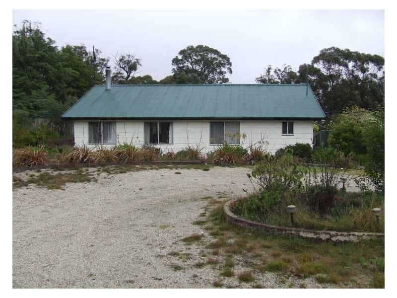 8 Gumnut Crescent, Bungonia NSW 2580