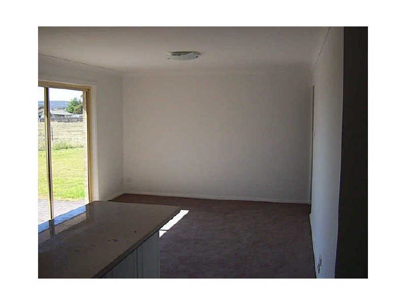 17 Wright Place, Goulburn NSW 2580