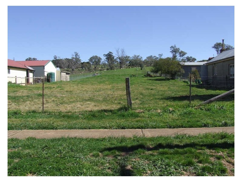 92 Orchard Street, Taralga NSW 2580