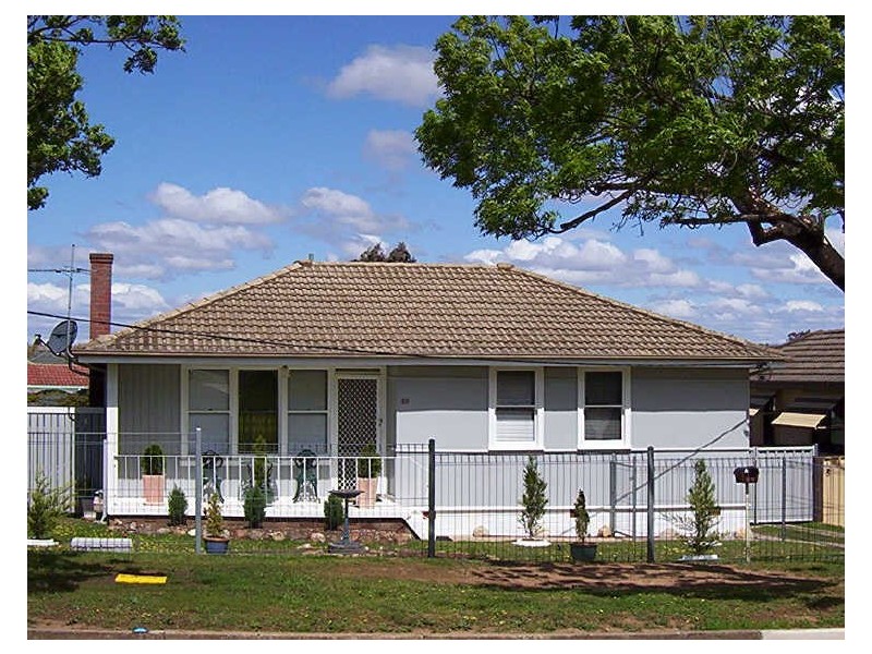 69 Robinson Street, Goulburn NSW 2580