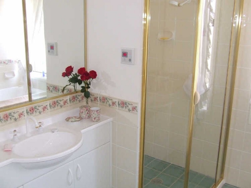 2 Nelanglo Street, Gunning NSW 2581