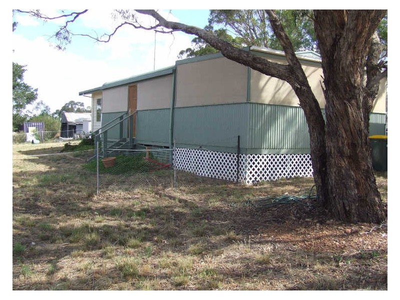 64 Grovenor Street, Gunning NSW 2581