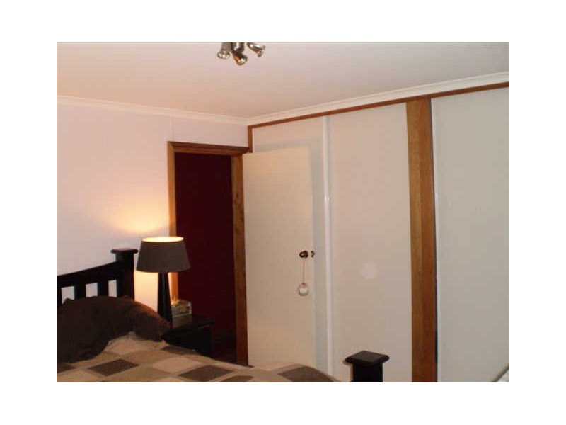 64 Grovenor Street, Gunning NSW 2581