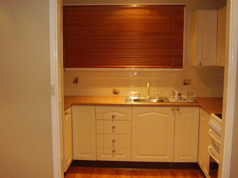 15 Caoura Crescent, Goulburn NSW 2580