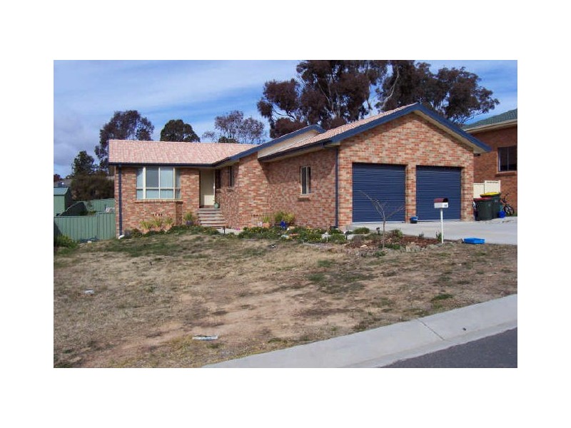 15 Ivy Lea Place, Goulburn NSW 2580