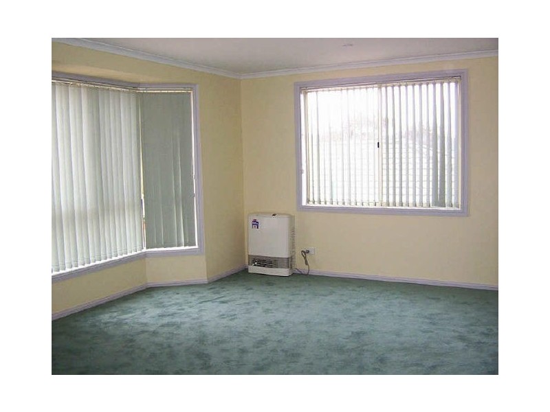 15 Ivy Lea Place, Goulburn NSW 2580