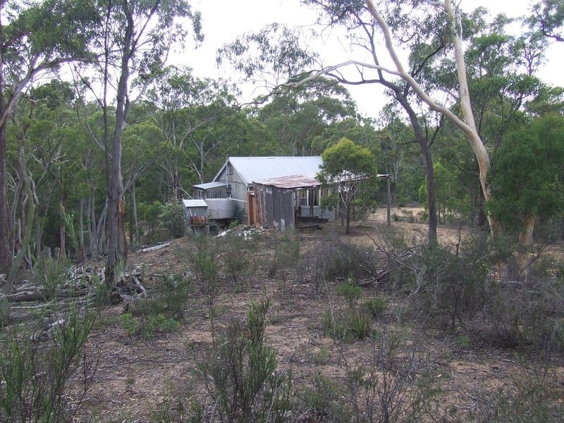 430 Yarralaw Road, Bungonia NSW 2580