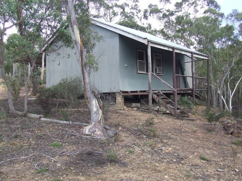430 Yarralaw Road, Bungonia NSW 2580
