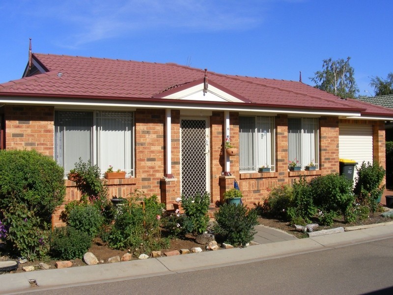 5/28 Lagoon Street, Goulburn NSW 2580